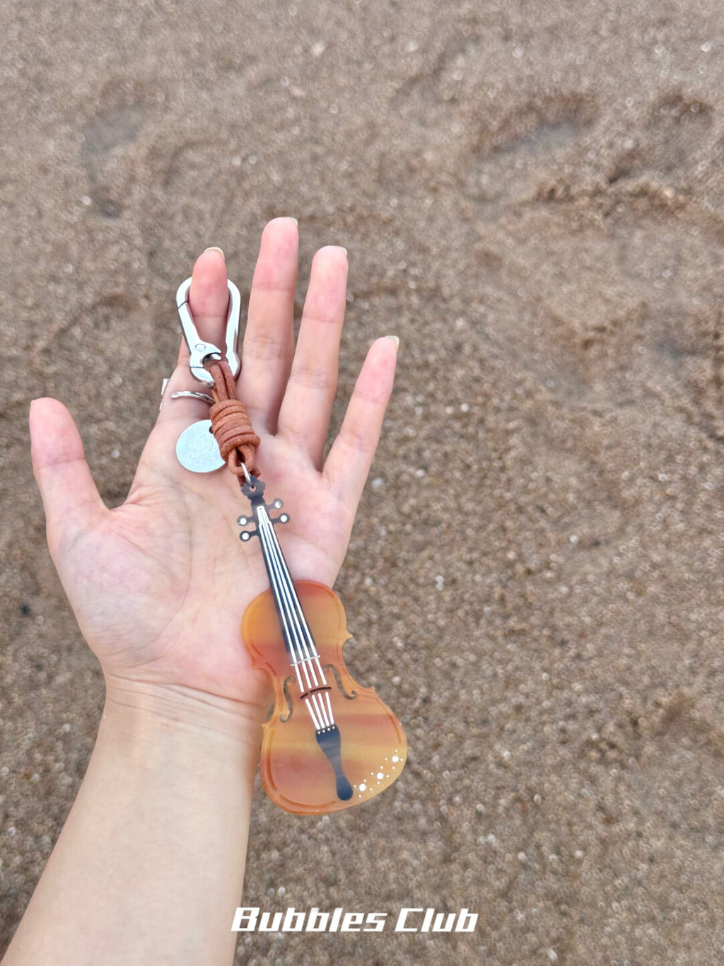 Sunset Violin Pendant,Lumivault.