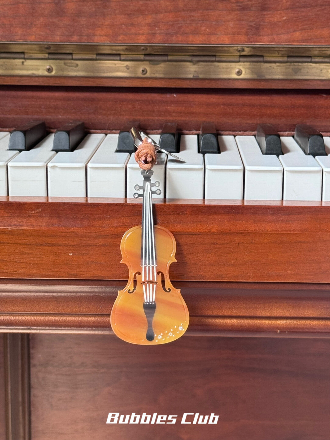 Sunset Violin Pendant,Lumivault.