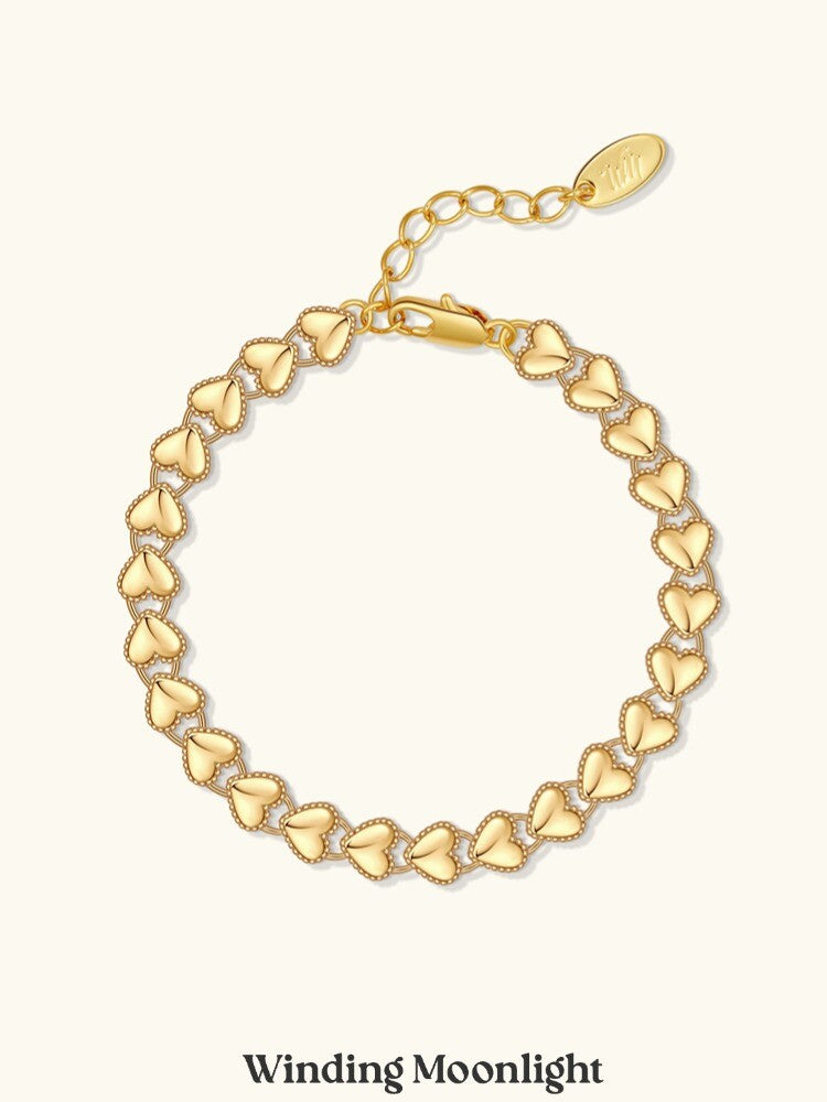 Amelie Retro Love Bracelet,Gold,Lumivault.