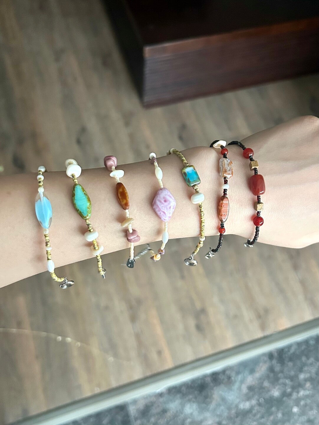 One Bracelet,Lumivault.