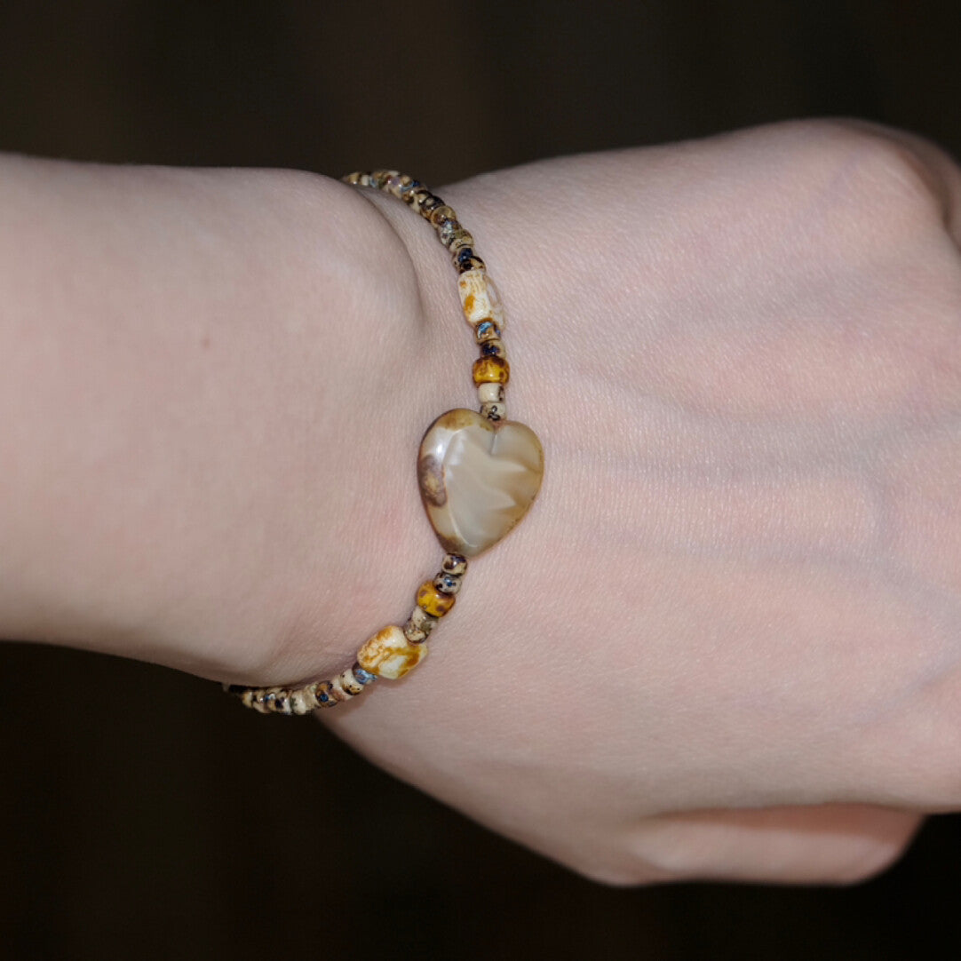 One Bracelet,7 / Please note your wrist size when placing orders.,Lumivault.
