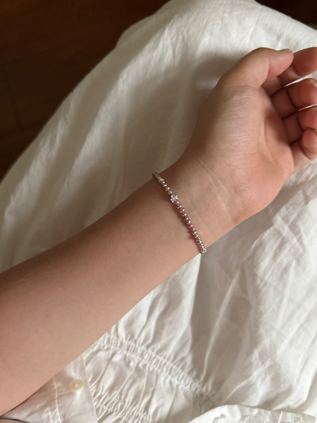 Dainty Purple Pearl Bracelet,Lumivault.