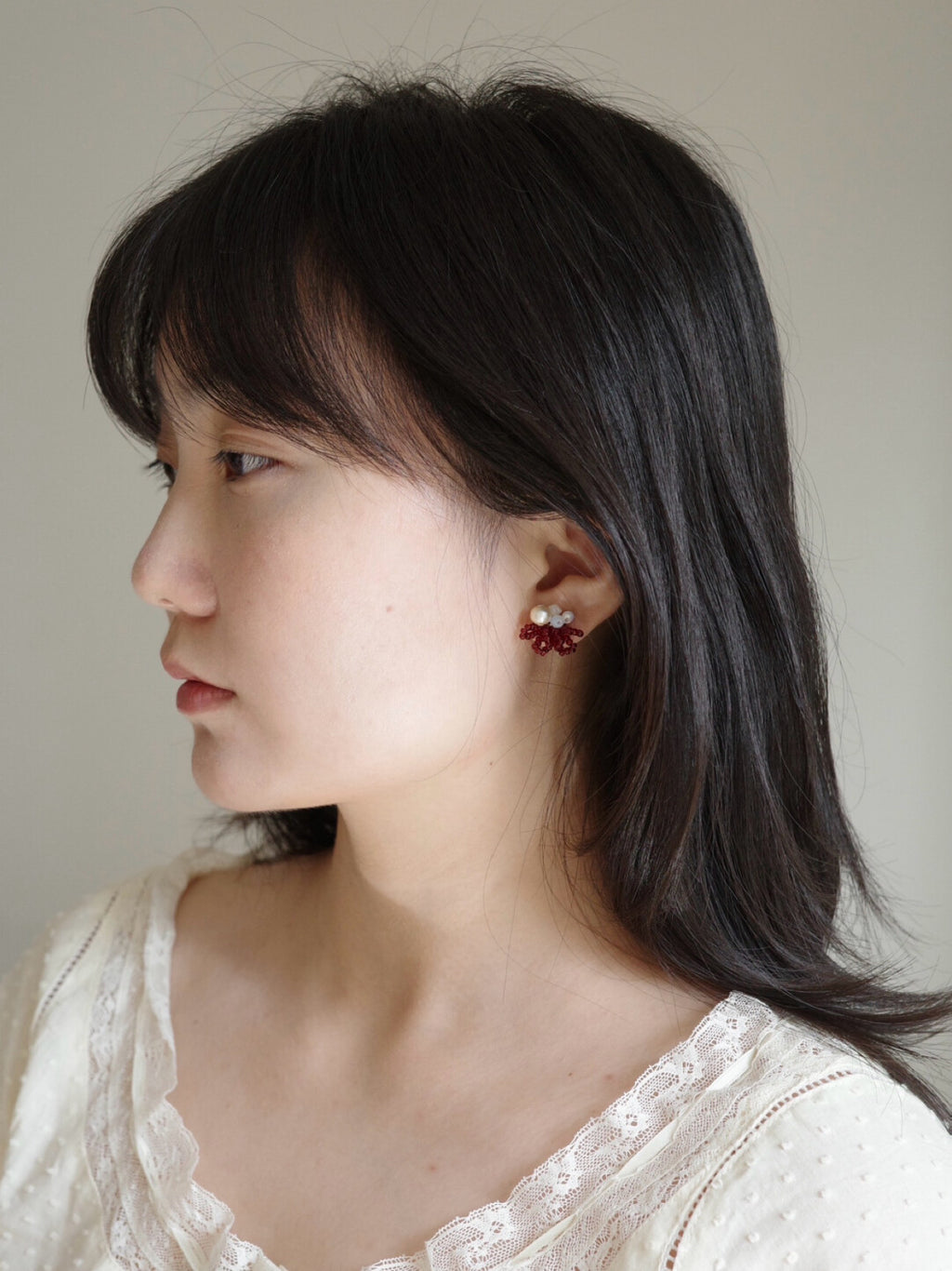 Retro Red Beaded Floral Earrings,Lumivault.