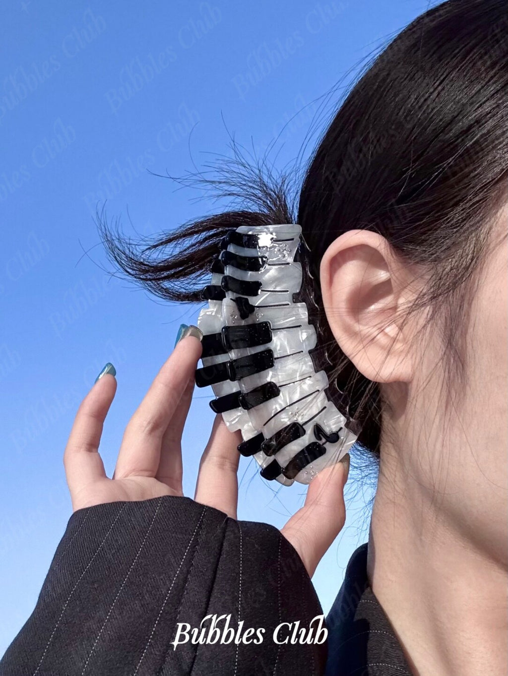 Serenade Piano Hair Clip,Lumivault.