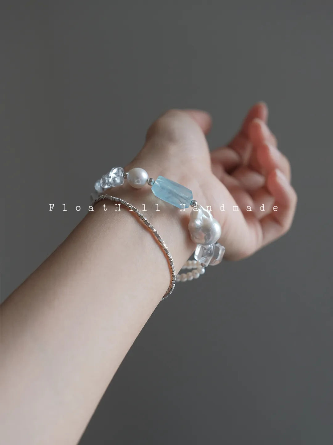Song of the Arctic" Aquamarine, Baroque Pearl & Crystal Bracelet FH1203JDZG