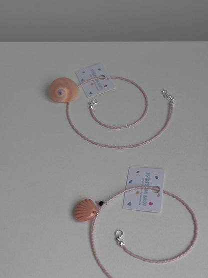 Handmade Pink Conch Beaded Necklace,Lumivault.