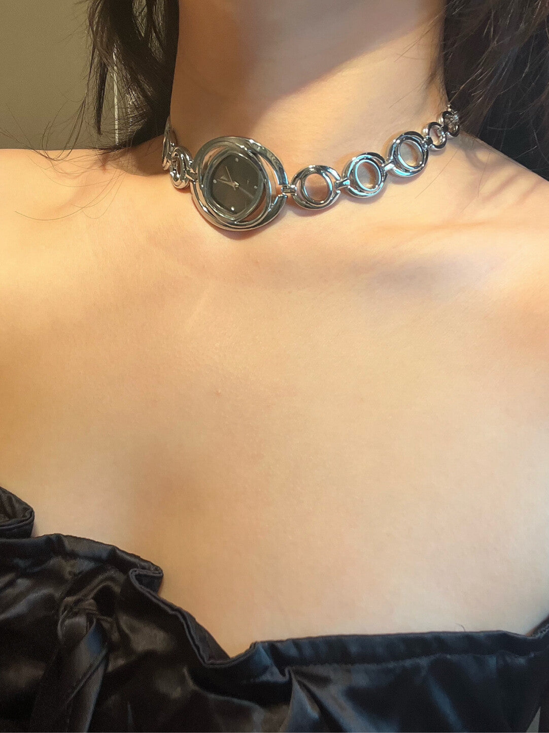 Versatile Day and Night Choker,Lumivault.
