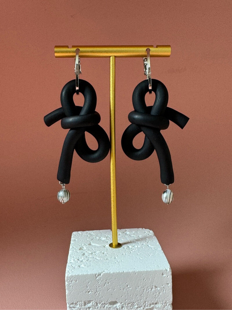 Handmade Clay Bow Earrings,Studs / Black,Lumivault.