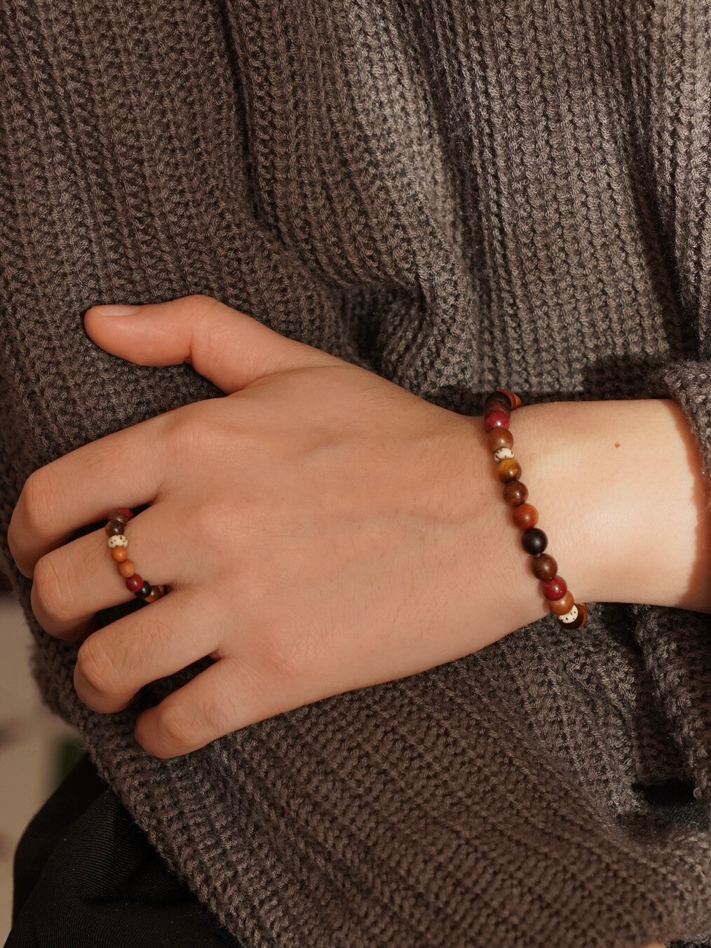 Cinnabar Tiger Eye Bead Bracelet - Lumivault