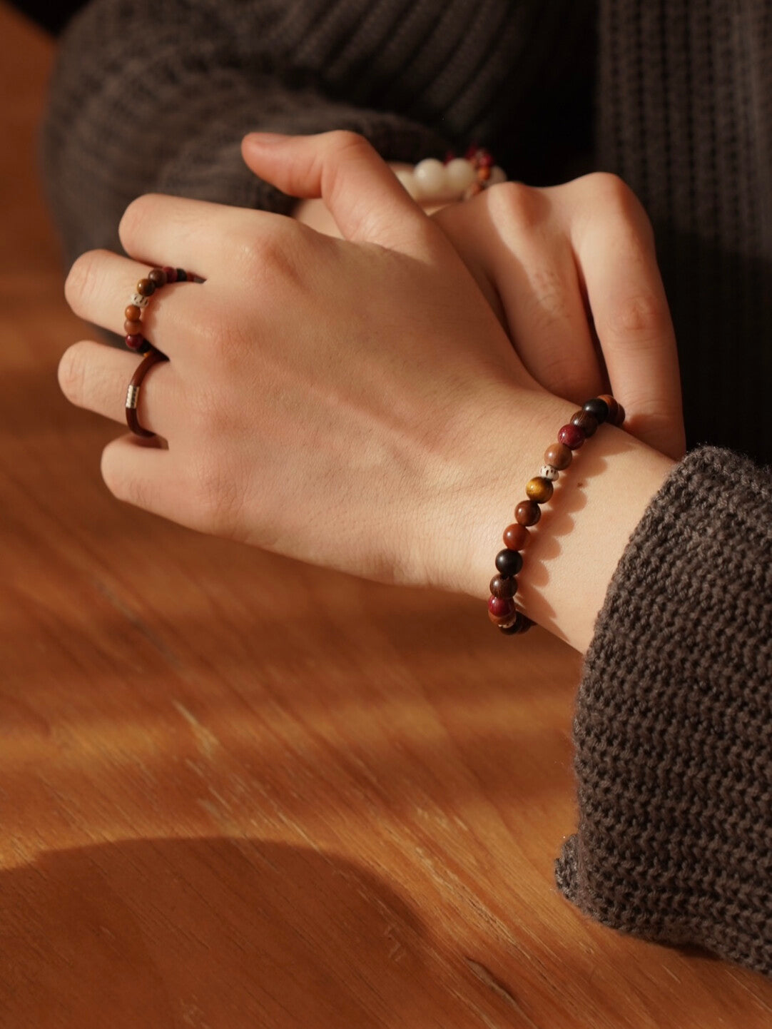 Cinnabar Tiger Eye Bead Bracelet - Lumivault