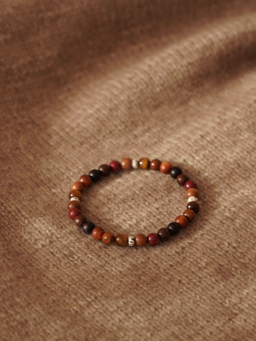 Cinnabar Tiger Eye Bead Bracelet - Lumivault