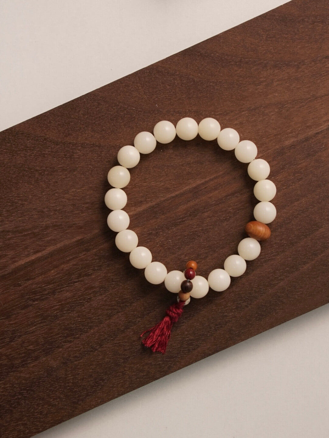 Eight Treasures Bodhi Bead Bracelet - Lumivault