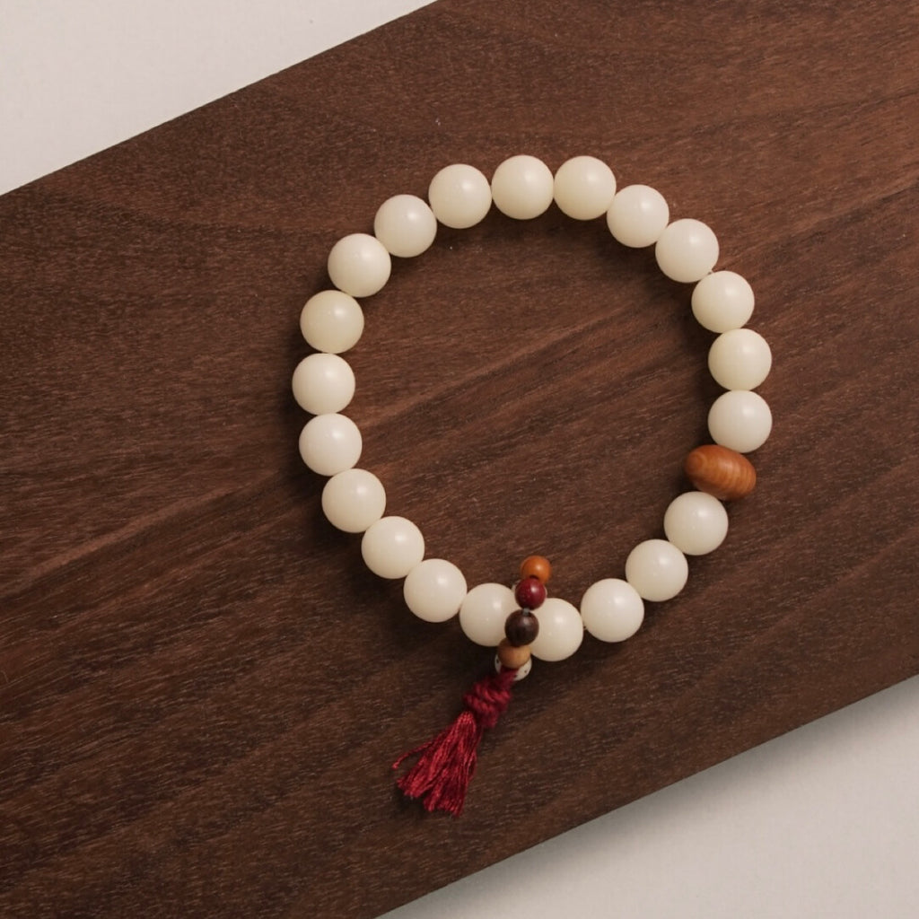 Eight Treasures Bodhi Bead Bracelet - Lumivault