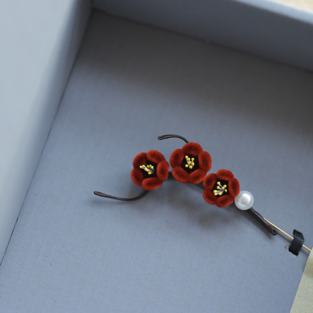 Mini Plum Blossom Velvet Brooch,Lumivault.