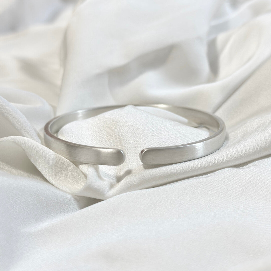 Chinoiserie Simple Silver Bracelet,Lumivault.