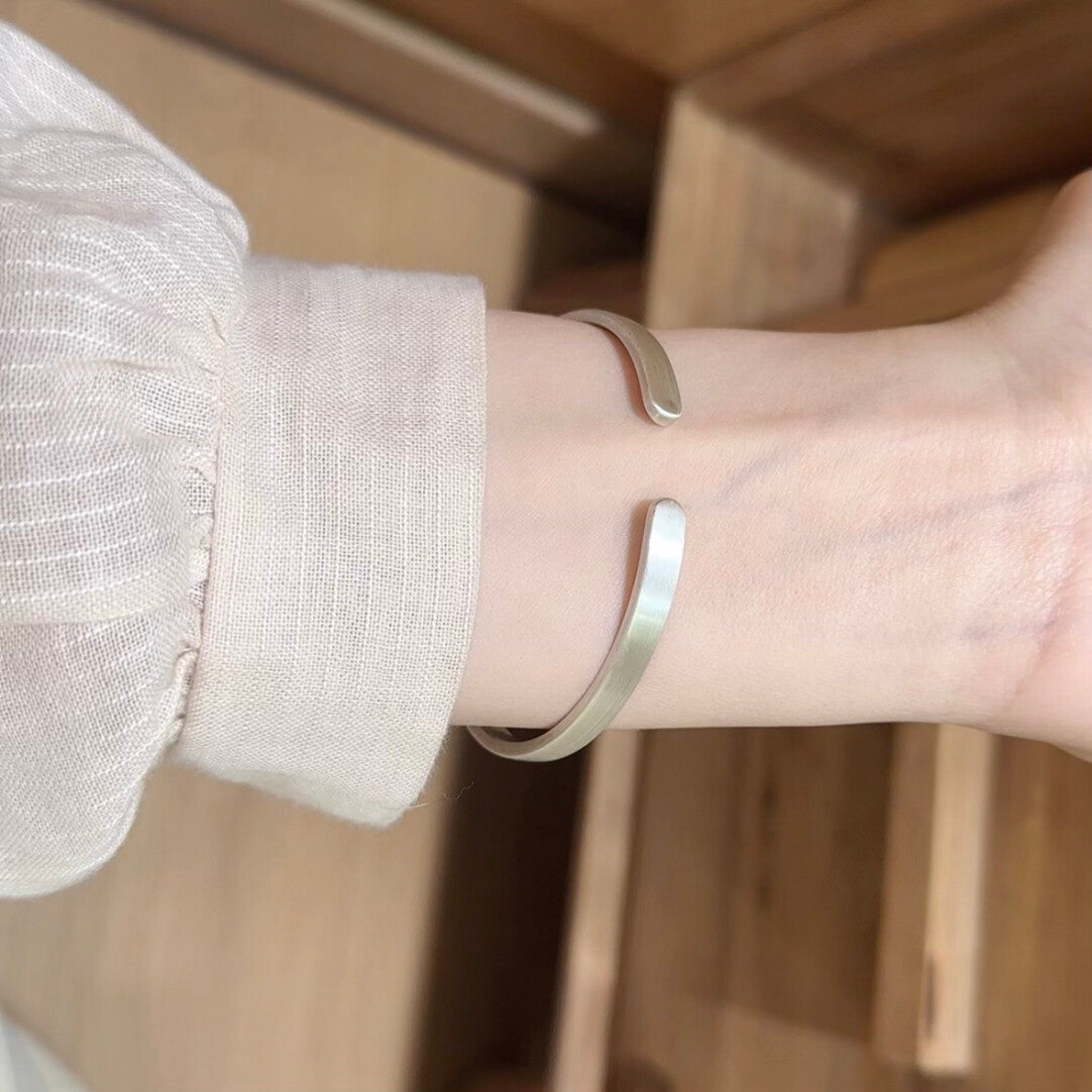 Chinoiserie Simple Silver Bracelet,Lumivault.