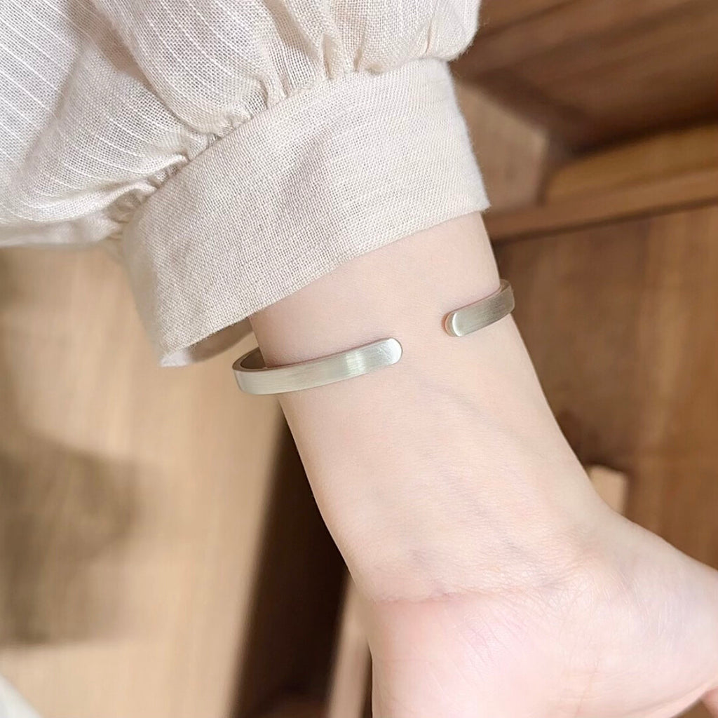 Chinoiserie Simple Silver Bracelet,Lumivault.