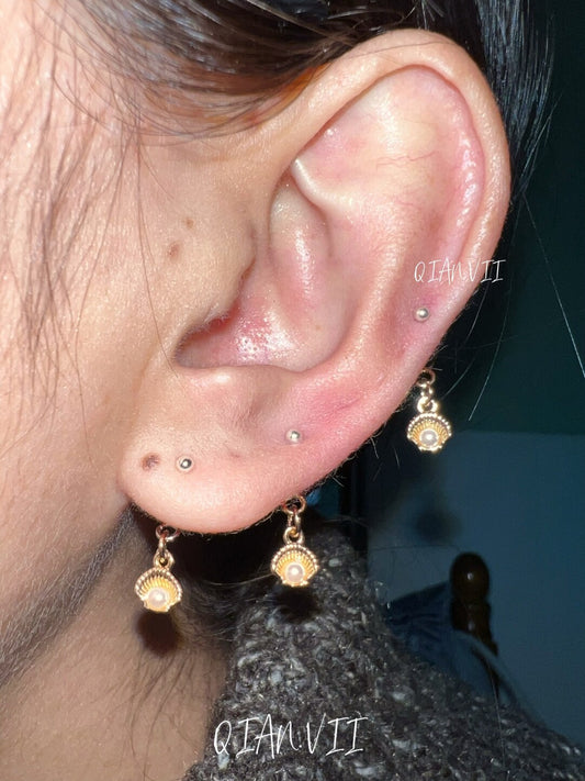 Mini Silver Shell Butterfly Flower Stud Earrings - Lumivault