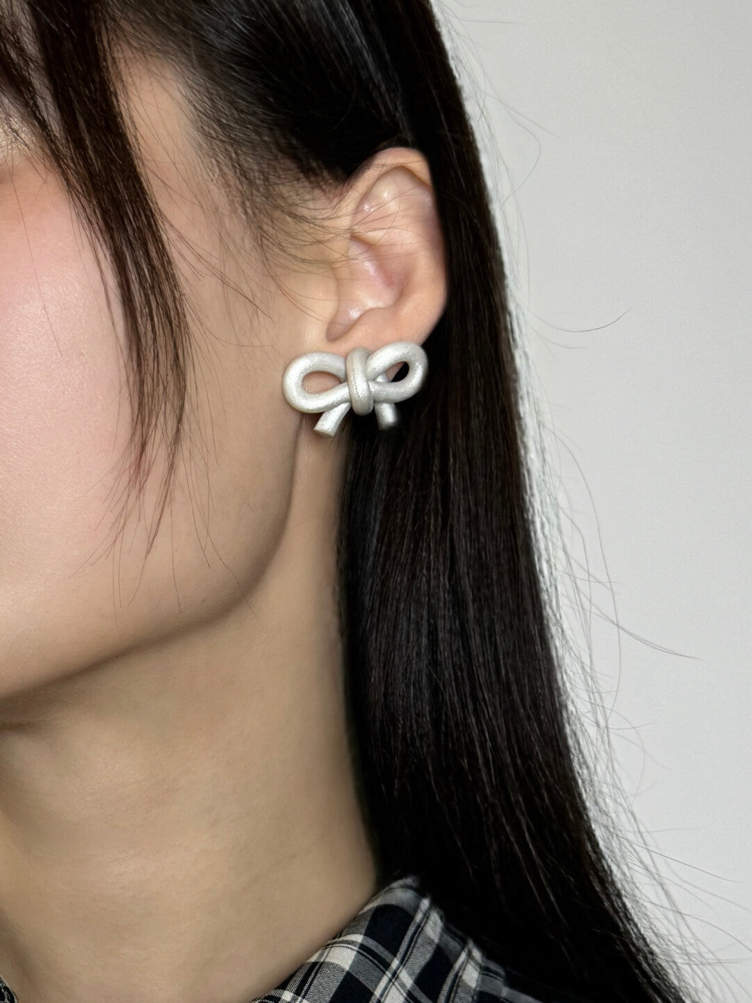 Handmade Small Bow Earrings,Lumivault.