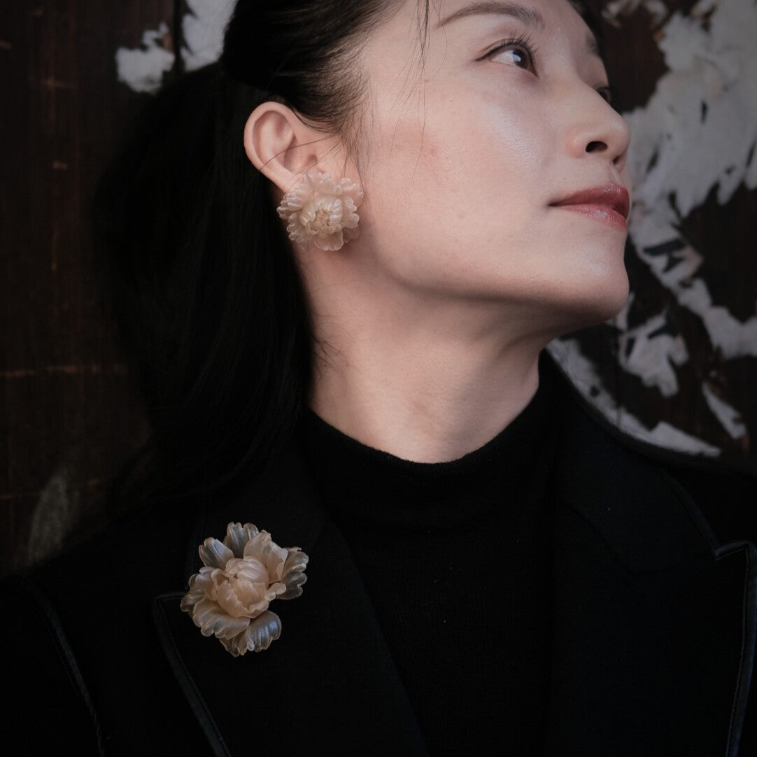 Peony Leather Shadow Puppet Brooch,Lumivault.