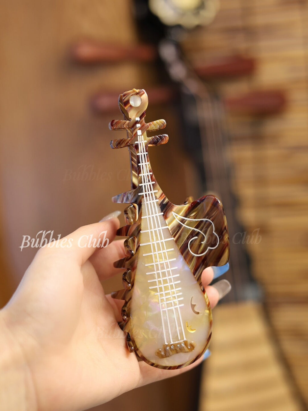 Pipa Hair Clip,Lumivault.