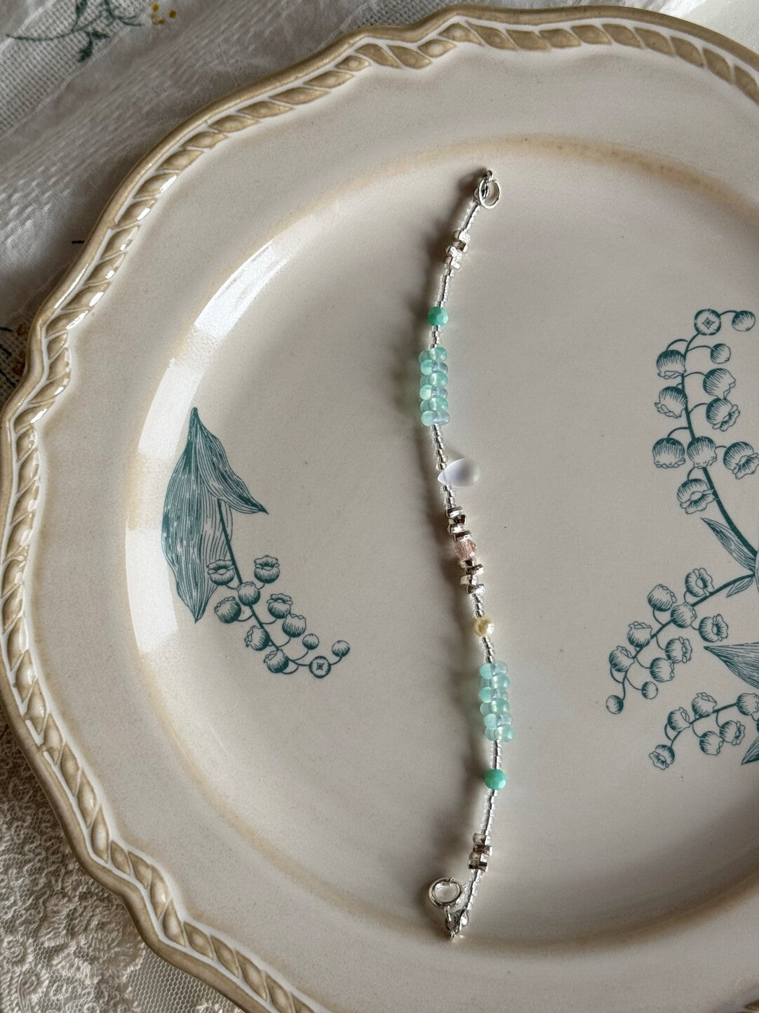 A Little Blue Beaded Bracelet,Broken Silver Blue (Note Wrist Circumference),Lumivault.