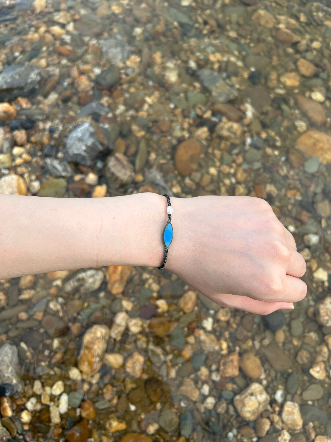 Handmade Deep Blue and Shell Necklace Bracelet