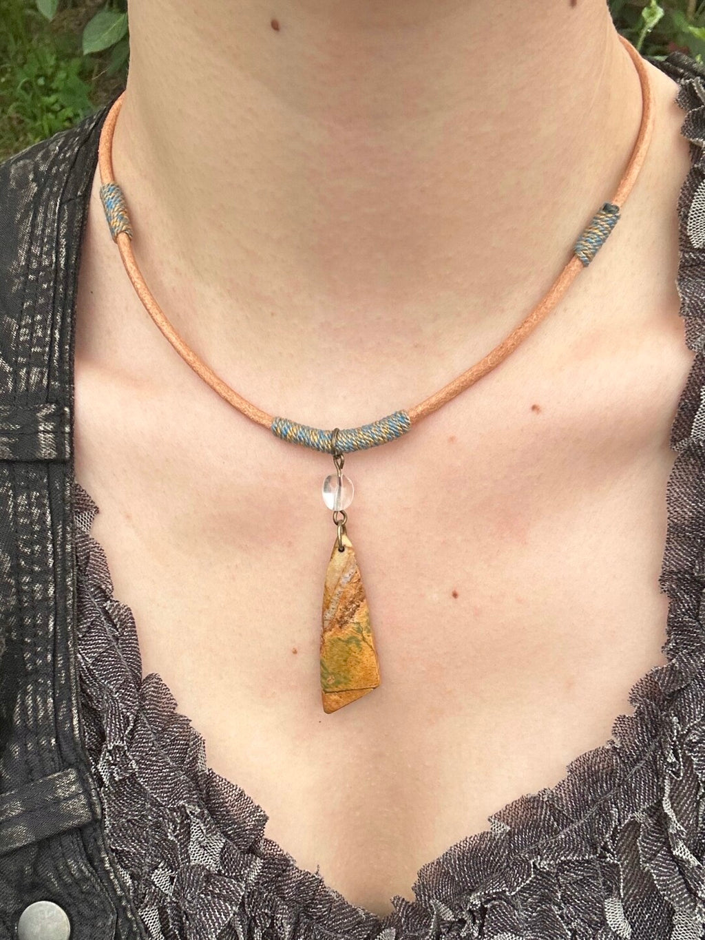 Handmade Natural Stone Crystal Necklace,Lumivault.