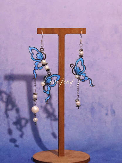 Vintage Parrot Feathers Pearl Butterfly Earrings