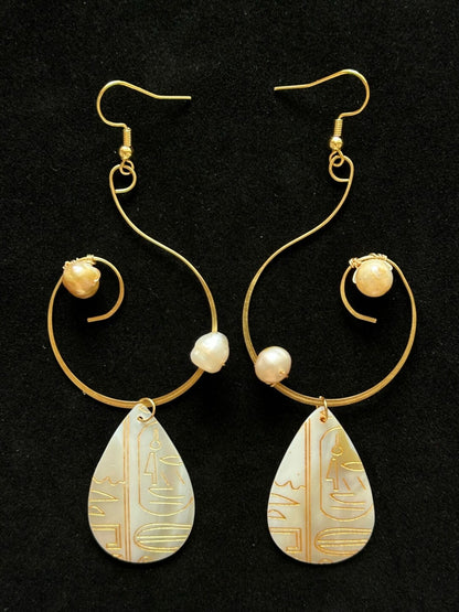 Egyptian Pearl Oyster Vine Earrings