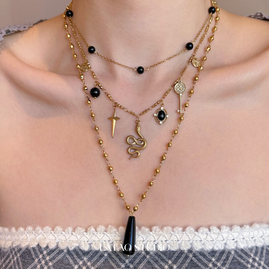 Retro Snake Eyes Layered Necklace,Lumivault.