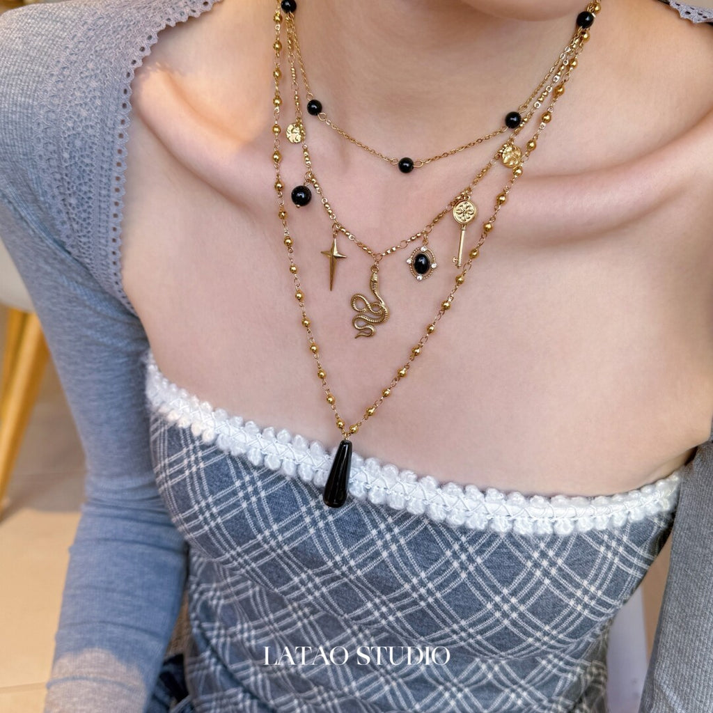 Retro Snake Eyes Layered Necklace,Lumivault.
