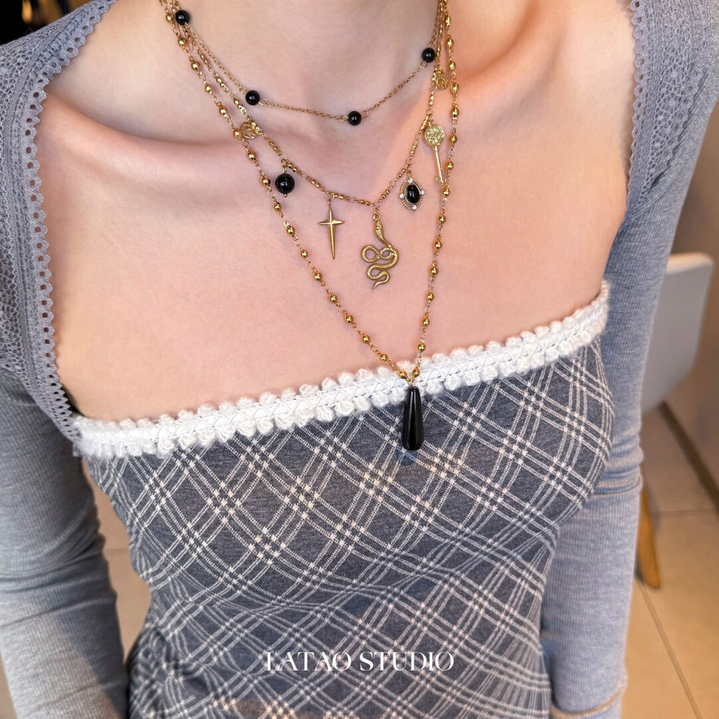 Retro Snake Eyes Layered Necklace,Lumivault.