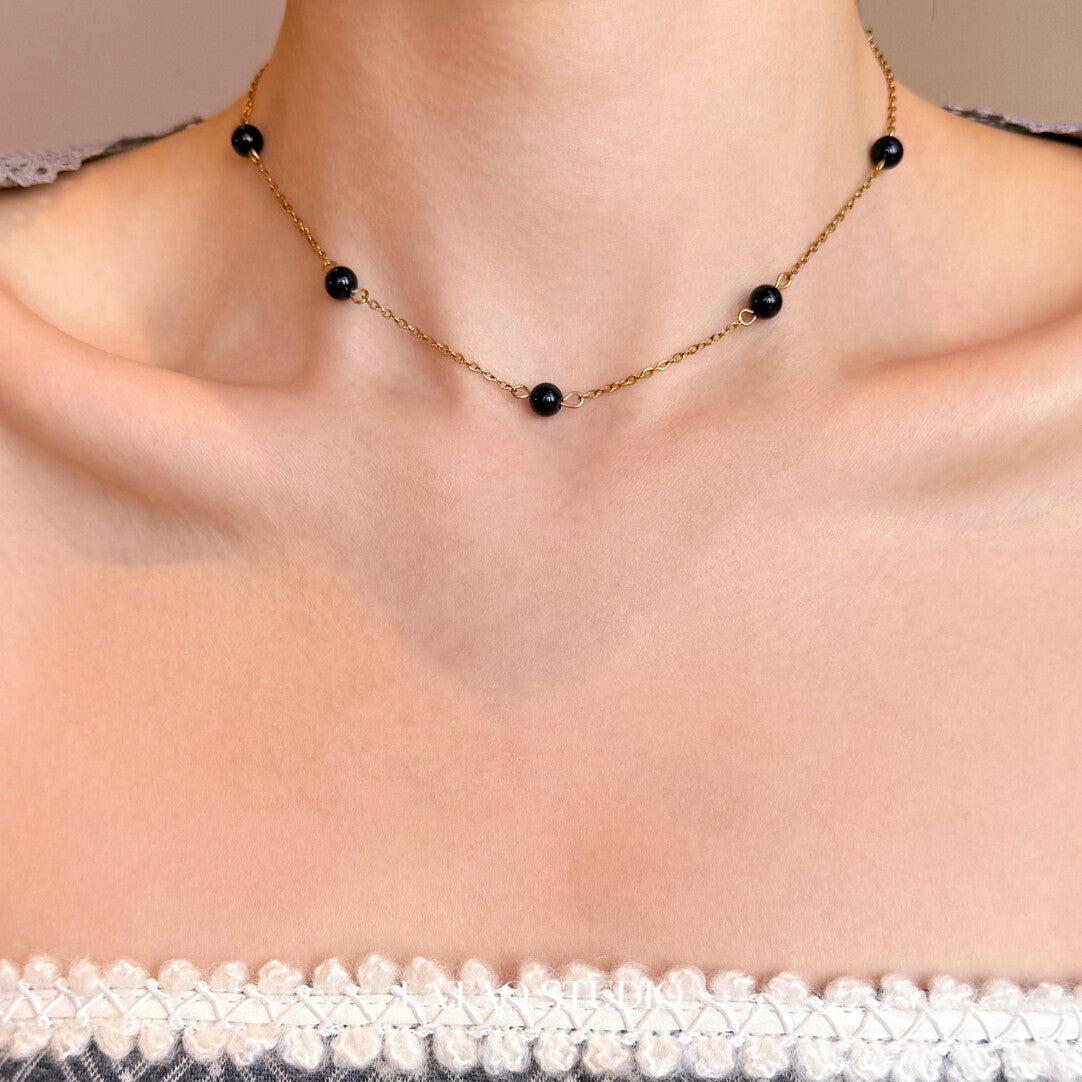Retro Snake Eyes Layered Necklace,Black Beaded Necklace,Lumivault.