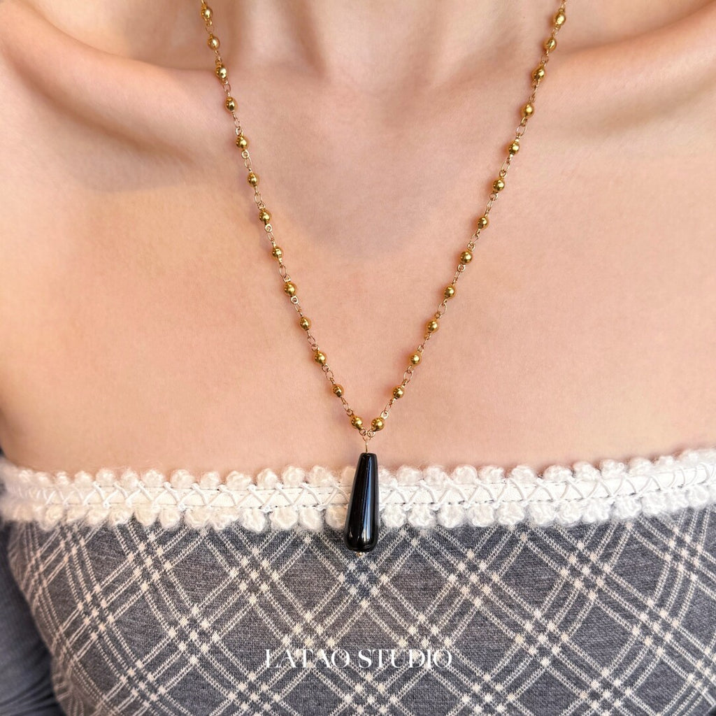Retro Snake Eyes Layered Necklace,Black Drop Necklace,Lumivault.