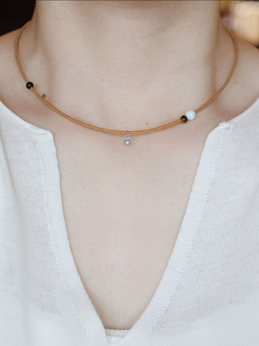 Retro Gold Mini Beaded Necklace - Lumivault
