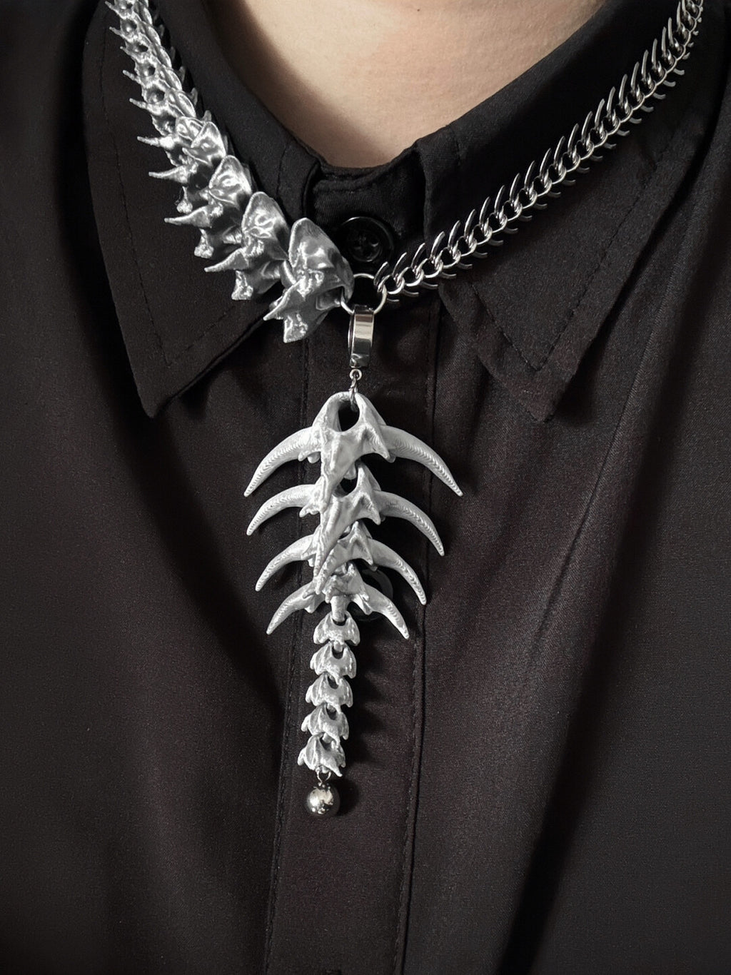 Twin Vertebrae Necklace/Earring Set,Silver Grey,Lumivault.