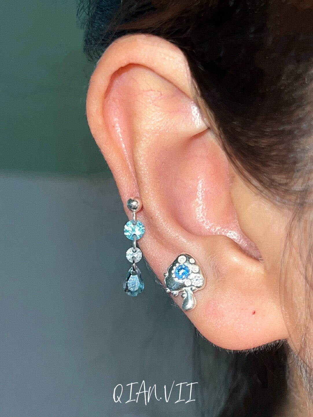 Flash Diamond Pendant Single Stud Earring,Lumivault.