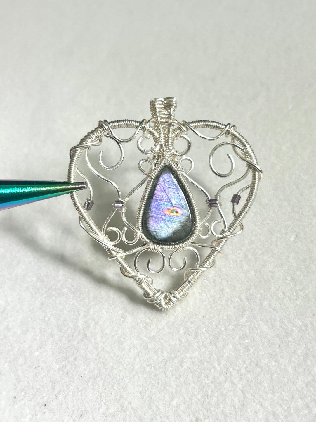 Winding Pendant Necklace,Love (Labradorite),Lumivault.