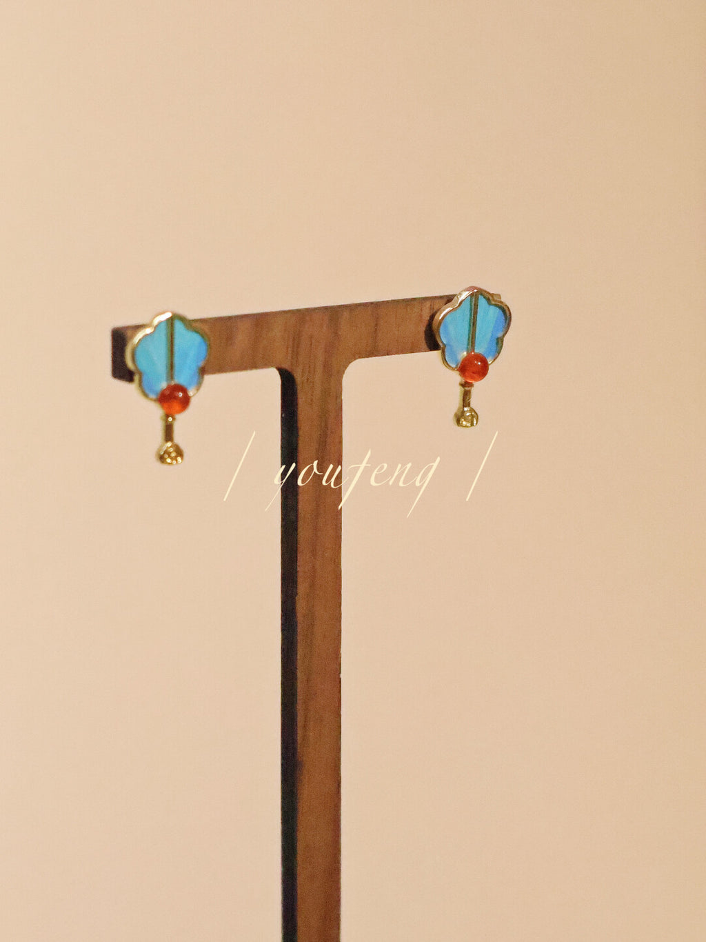 Parrot Feather Red Agate Earrings,Lumivault.