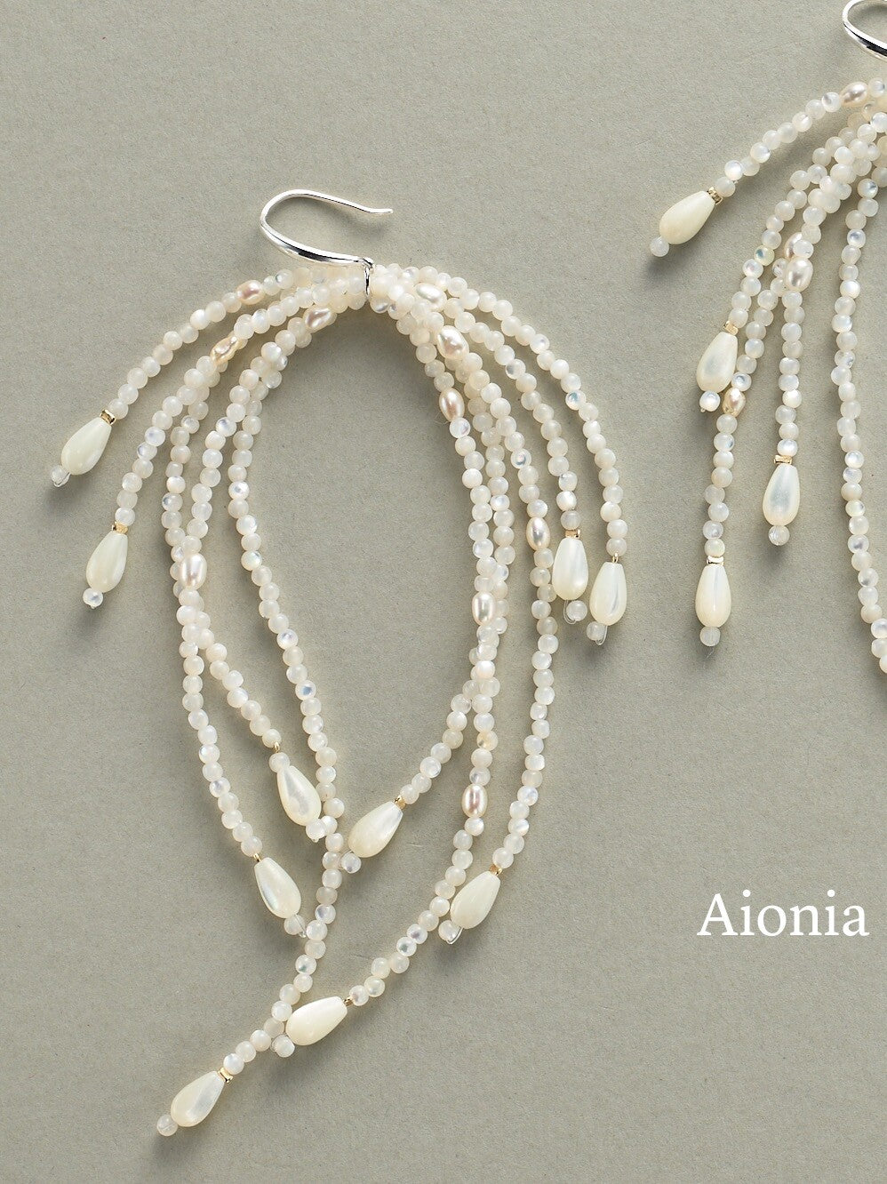 Splashing Water Tassel Earrings