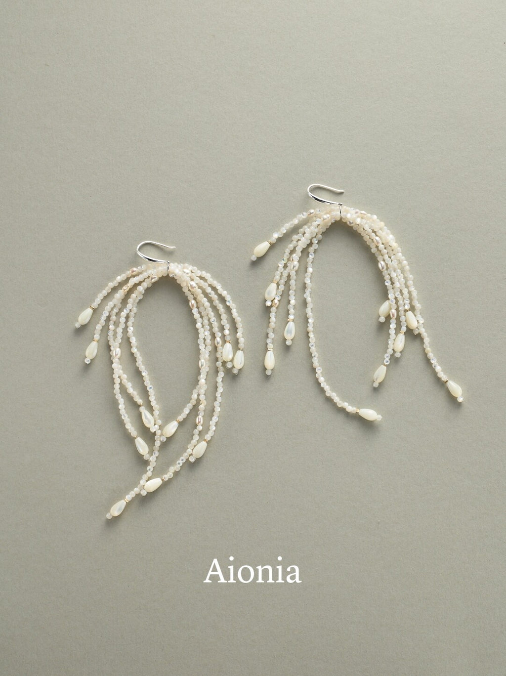 Splashing Water Tassel Earrings,Lumivault.