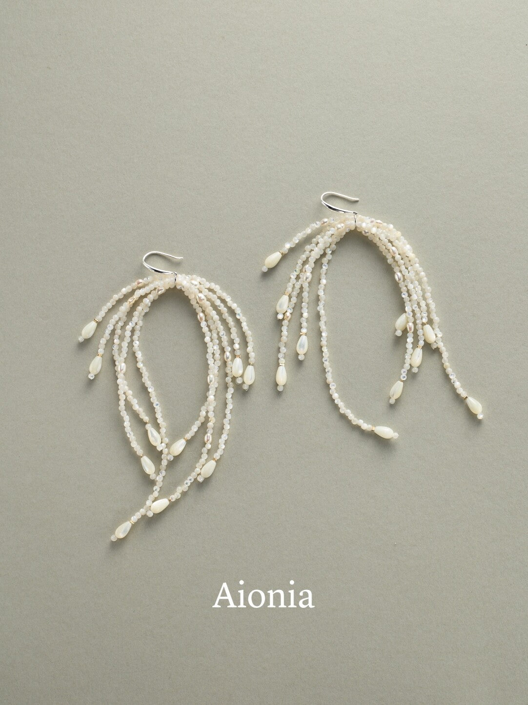 Splashing Water Tassel Earrings