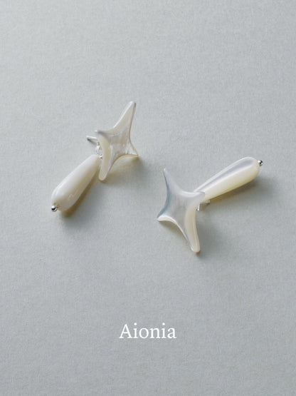 Four Pointed Star Pearl Oyster Earrings