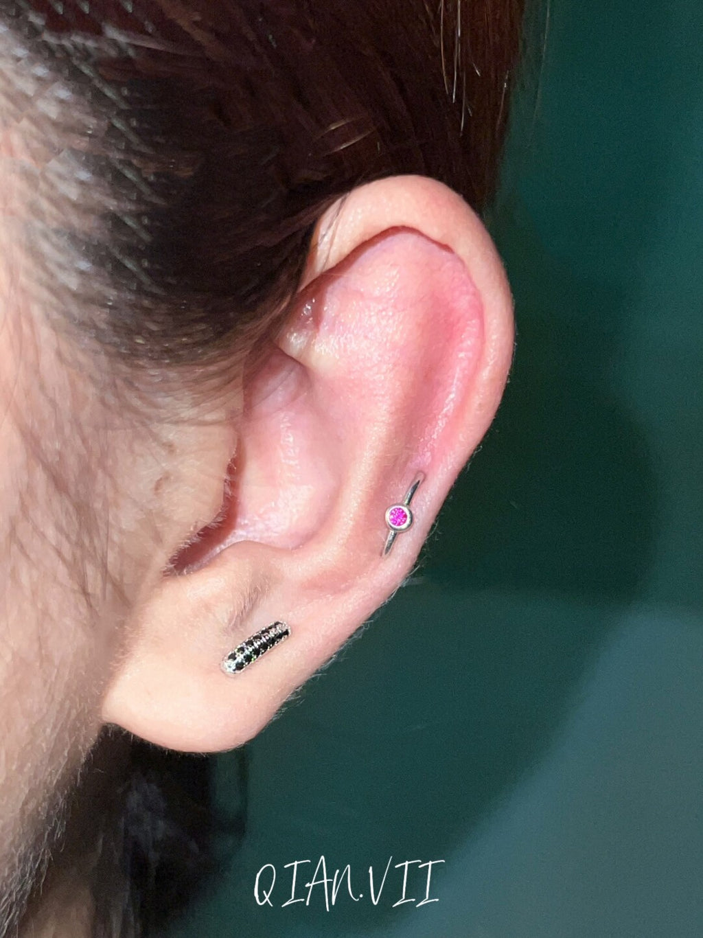 Silver Diamond Encrusted Glossy Single Earring,Single Black Diamond Earring,Lumivault.