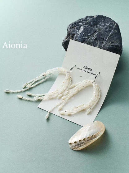 Splashing Water Tassel Earrings