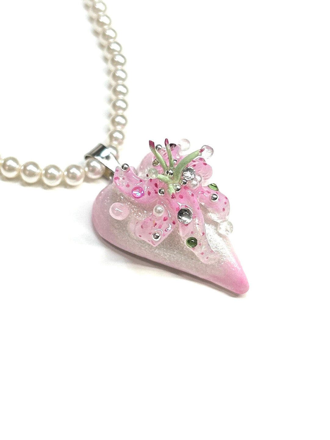Pink Polka Dot Lily Pearl Necklace,Lumivault.