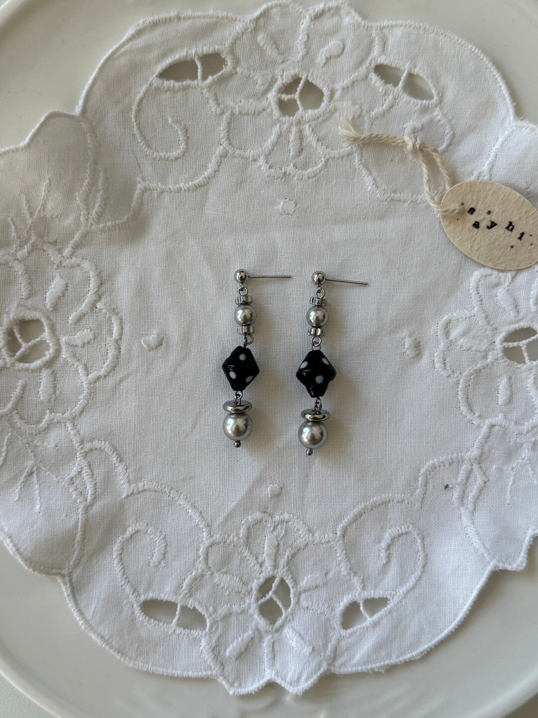 Retro Polka Dot Beaded Earrings,Studs,Lumivault.