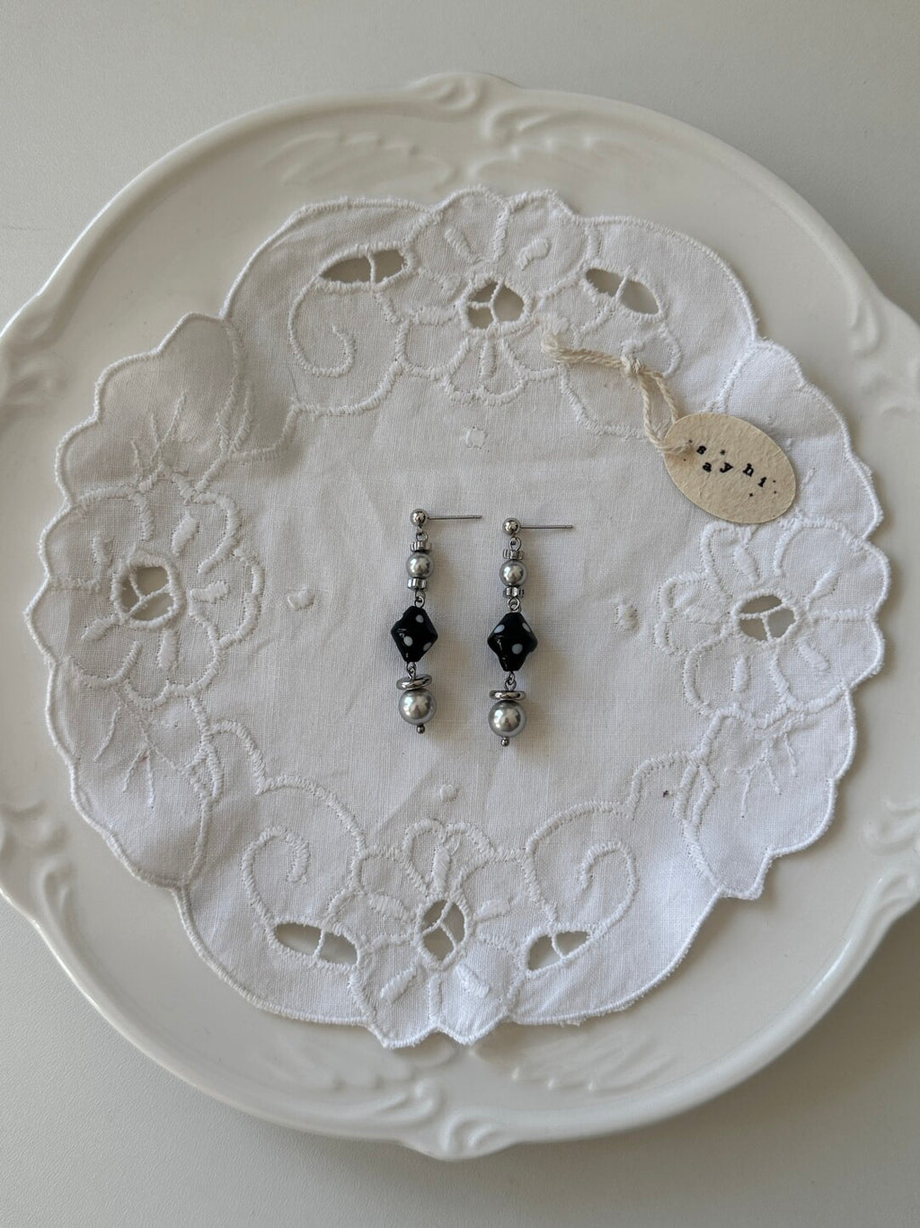 Retro Polka Dot Beaded Earrings,Lumivault.