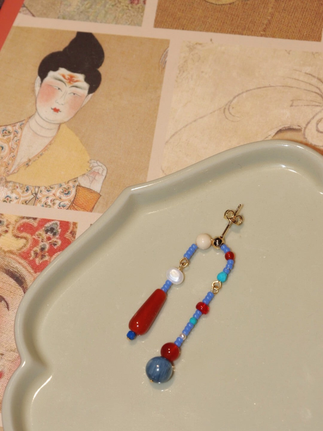 Chinoiserie Seeking Plum Dangle Earrings - Lumivault
